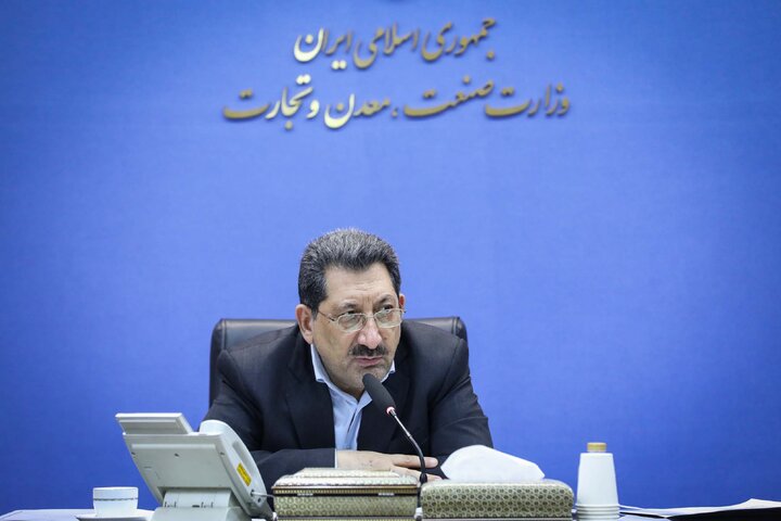 دیدار اعضای فراکسیون زنان با وزیر صمت