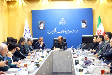 بررسی موانع تثبیت اشتغال پایدار در فراکسیون کارگری مجلس