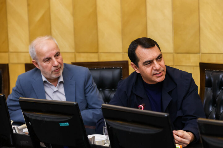 نشست هم اندیشی سیاست های ابلاغی مقام معظم رهبری با حضور رئیس کل بانک مرکزی