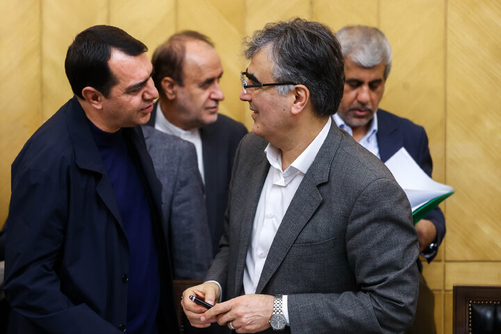 نشست هم اندیشی سیاست های ابلاغی مقام معظم رهبری با حضور رئیس کل بانک مرکزی