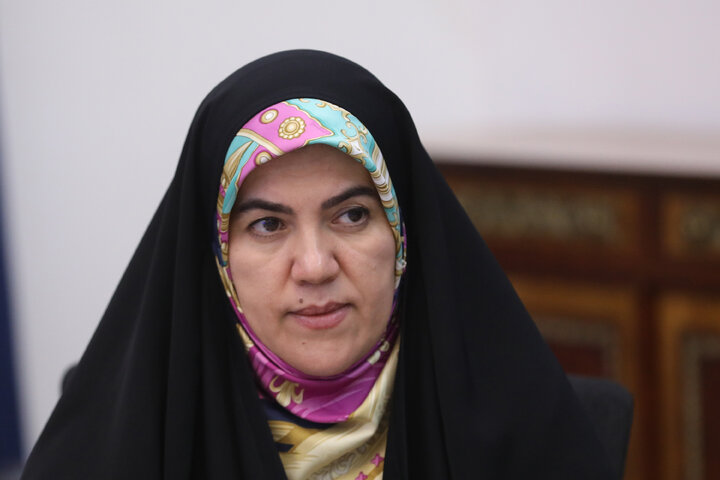 دیدار اعضای فراکسیون زنان مجلس با وزیرارتباط و فناوری