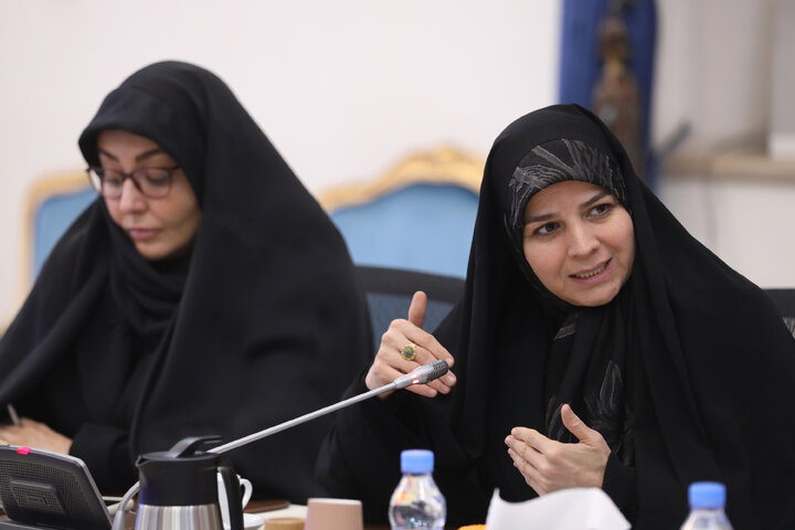 دیدار اعضای فراکسیون زنان مجلس با وزیرارتباط و فناوری