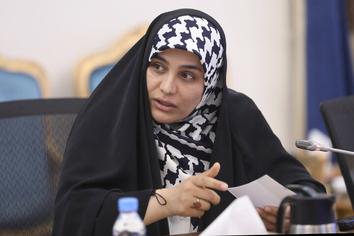 دیدار اعضای فراکسیون زنان مجلس با وزیرارتباط و فناوری