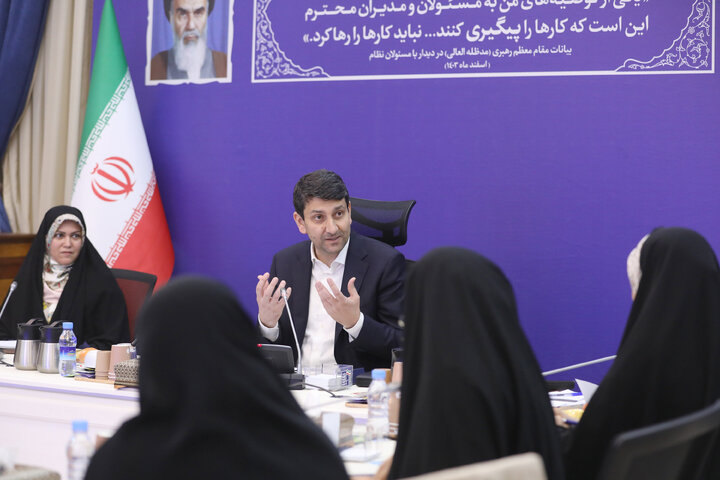 دیدار اعضای فراکسیون زنان مجلس با وزیرارتباط و فناوری