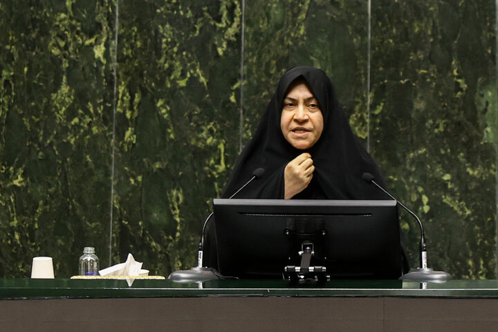 ناطقان میان دستور سه‌شنبه 18 آذرماه نشست علنی مجلس