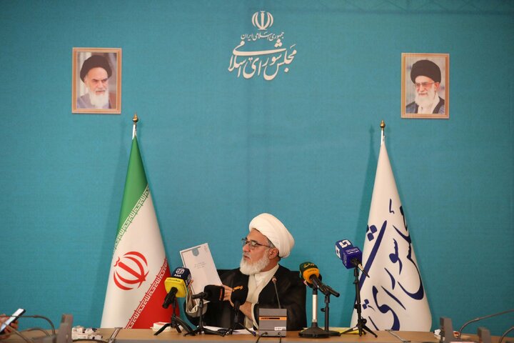 رئیس مرکز تحقیقات اسلامی مجلس