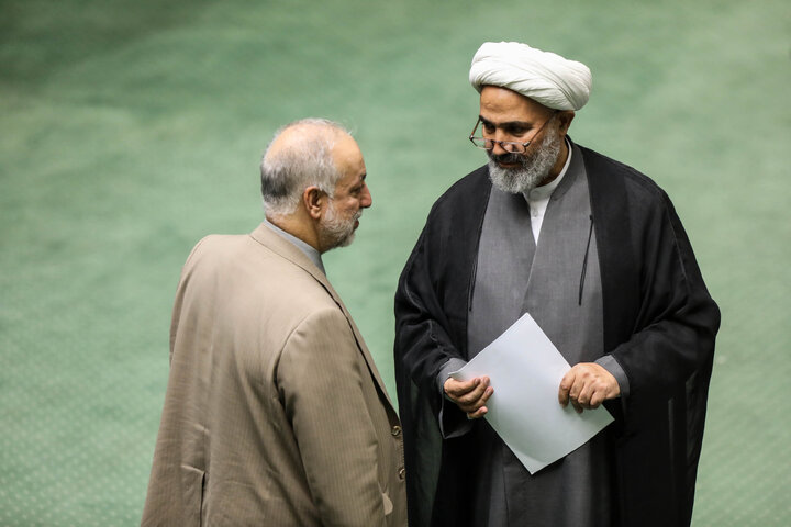 نشست علنی سه‌شنبه 18 آذرماه مجلس شورای اسلامی