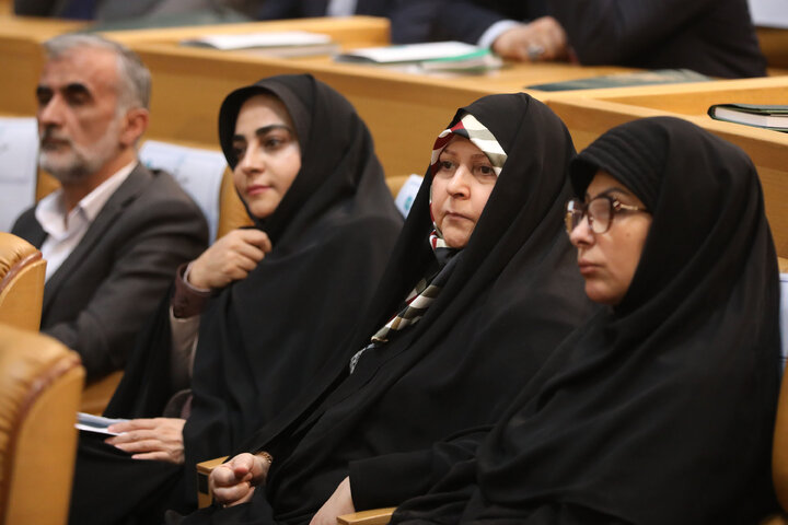 حضور نایب رئیس مجلس در همایش ارتقای شفافیت و رفع موقعیت‌های تعارض منافع