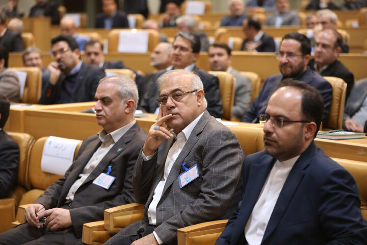 حضور نایب رئیس مجلس در همایش ارتقای شفافیت و رفع موقعیت‌های تعارض منافع