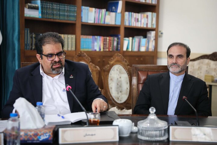 نشست 18 آذر کمیسیون اصل 90