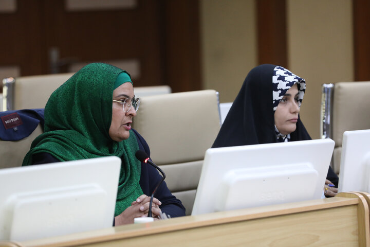 دیدار اعضای فراکسیون زنان و خانواده مجلس با وزیر بهداشت، درمان و آموزش پزشکی