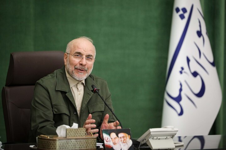 دیدار اعضای فراکسیون زنان  با دکتر قالیباف