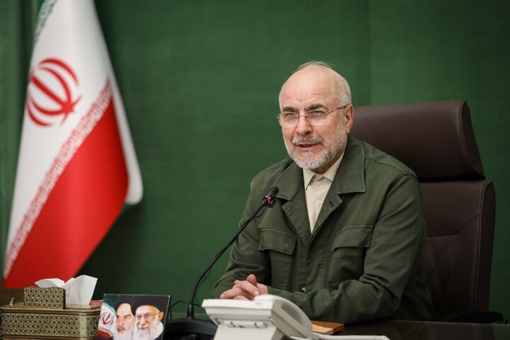 دیدار اعضای فراکسیون زنان  با دکتر قالیباف