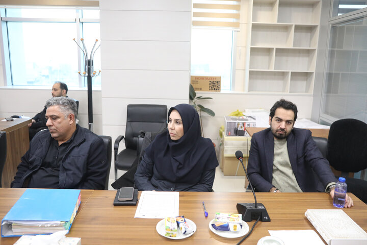 نشست فلسفی با مسئولان مدیریتی بخش های شمیرانات و لواسانات
