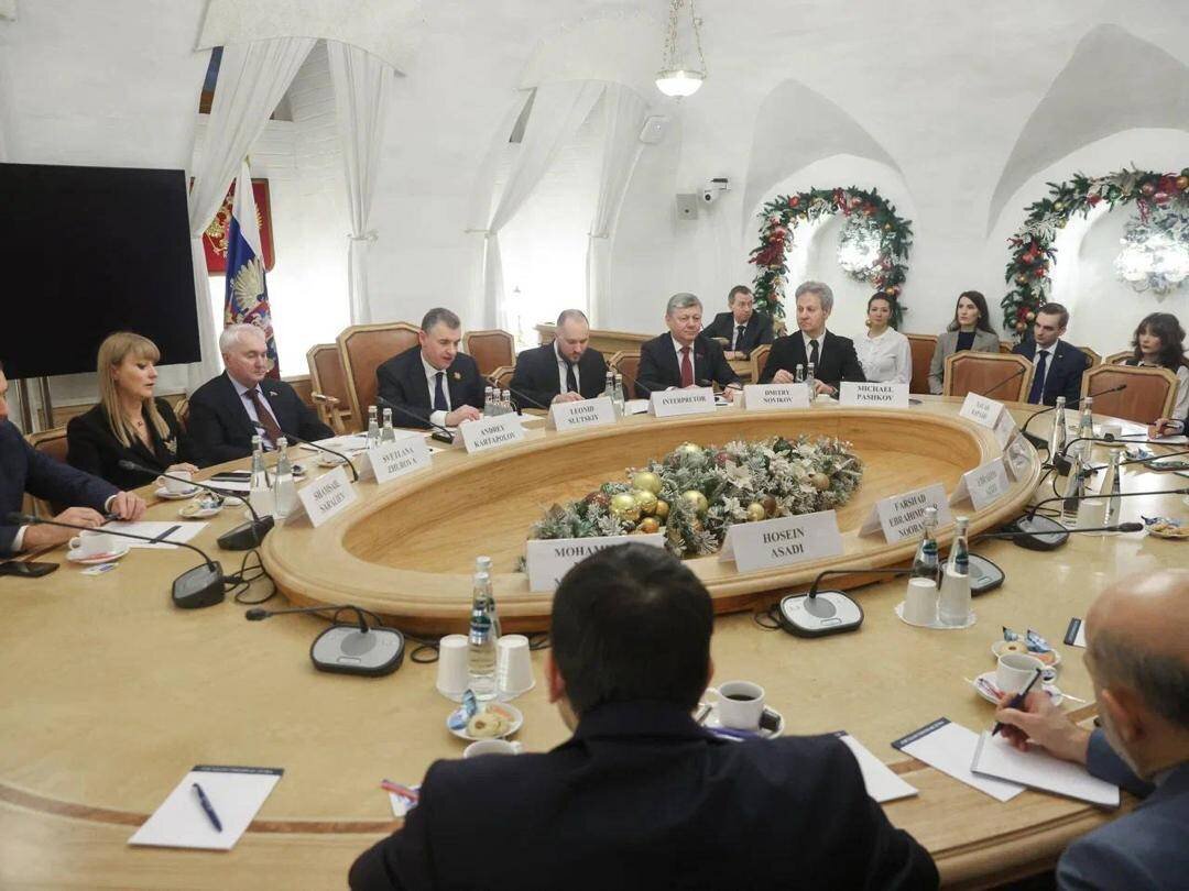 امنیت ایران و روسیه در همه تنیده است/ اهمیت توسعه مناسبات با توجه به اقدامات خصمانه غربیها