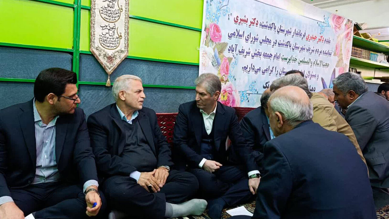 تعیین تکلیف تقسیمات کشوری و تأمین آب اولویت مطالبات مردم