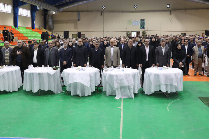 دیدار اعضای کمیسیون کشاورزی با صادرکنندگان کیوی استان گیلان