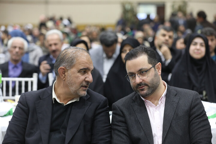 دیدار اعضای کمیسیون کشاورزی با صادرکنندگان کیوی استان گیلان