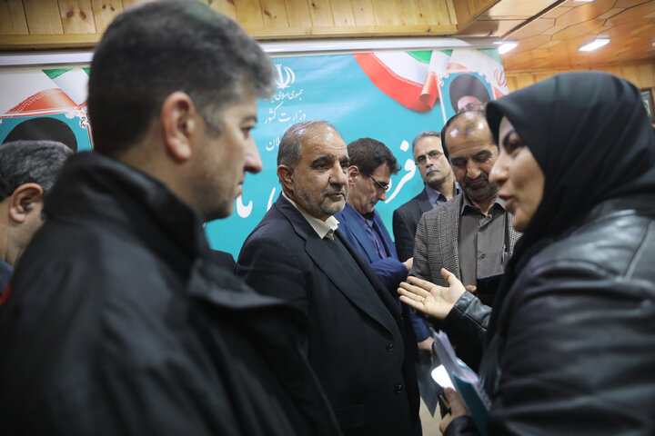 دیدار اعضای کمیسیون کشاورزی با تولیدکنندگان کیوی استان گیلان