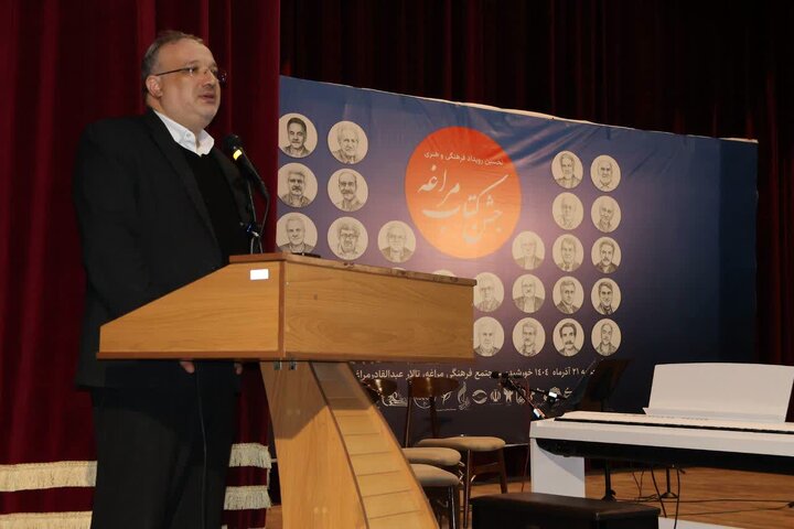 تاکید موسوی بر حمایت از نویسندگان در جشنواره کتاب مراغه