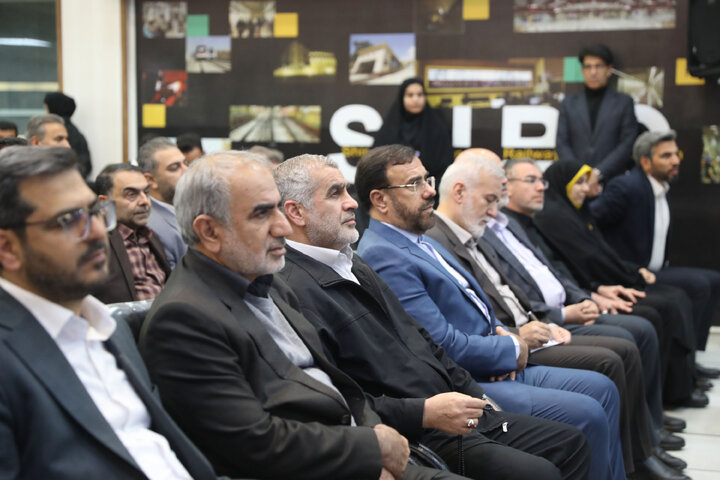 افتتاح مرکز کنترول فرمان خط دو مترو شیراز توسط نیکزاد