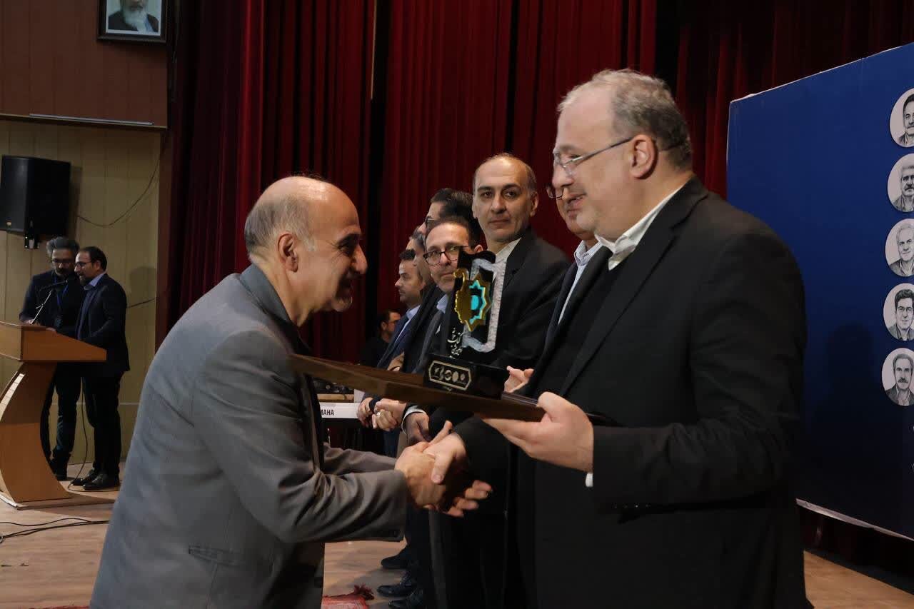 تاکید موسوی بر حمایت از نویسندگان در جشنواره کتاب مراغه