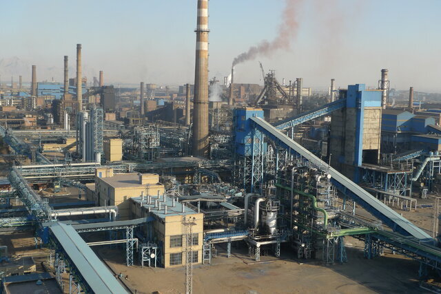 ذوب آهن قربانی مدیریت سیاسی/ افزایش زیان انباشته ۲۵ درصدی این شرکت طی ۶ ماه گذشته