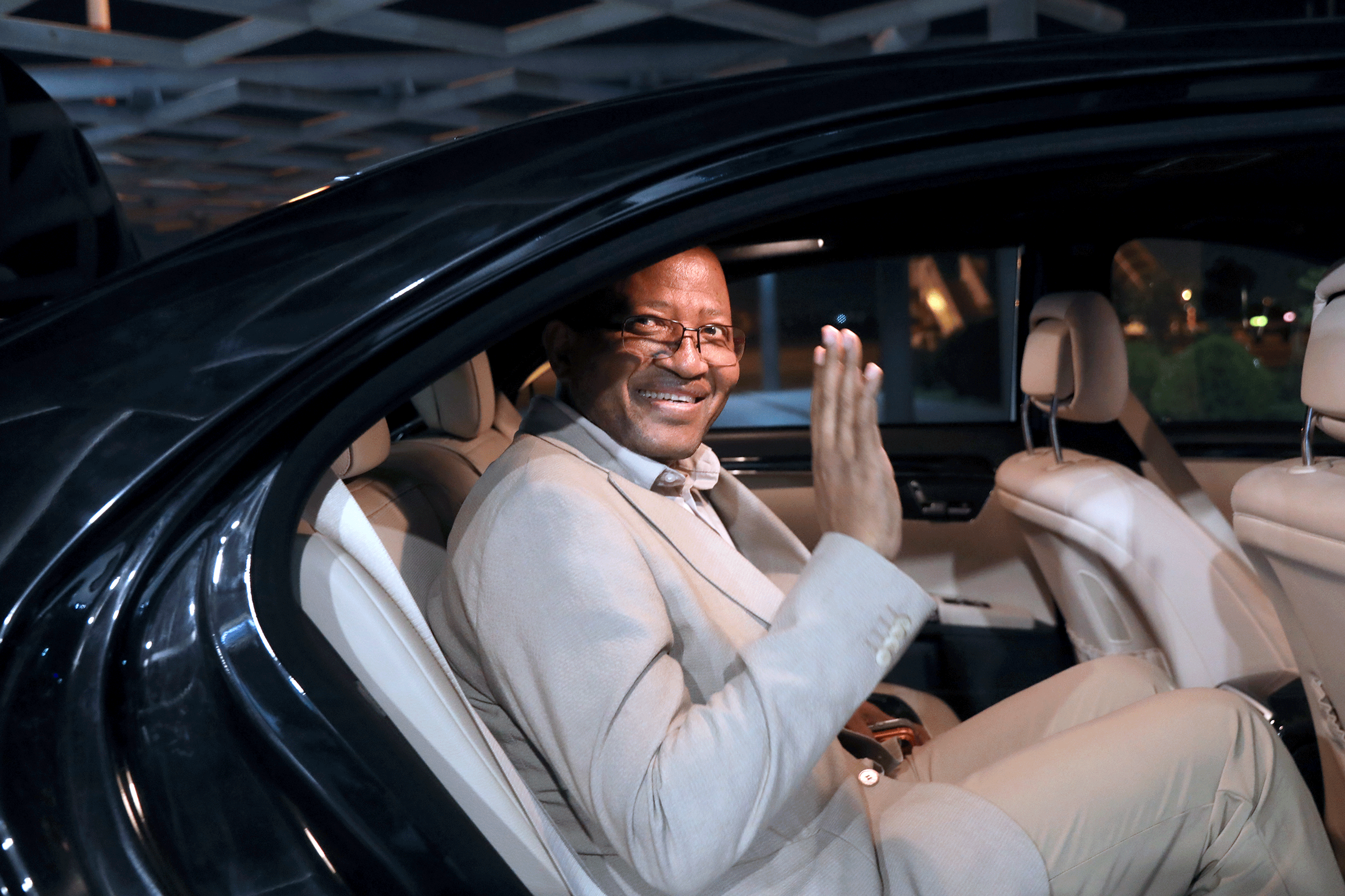 بدرقه رئیس مجلس اتیوپی