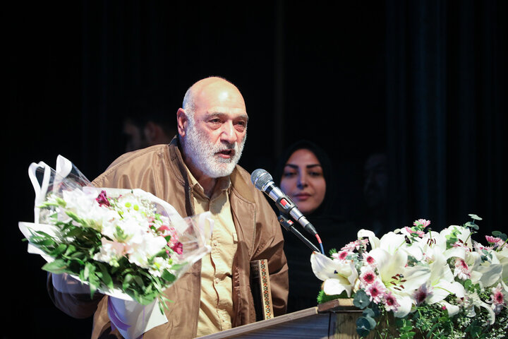 سخنرانی نیکزاد در همایش زنان مهندس ایرانی