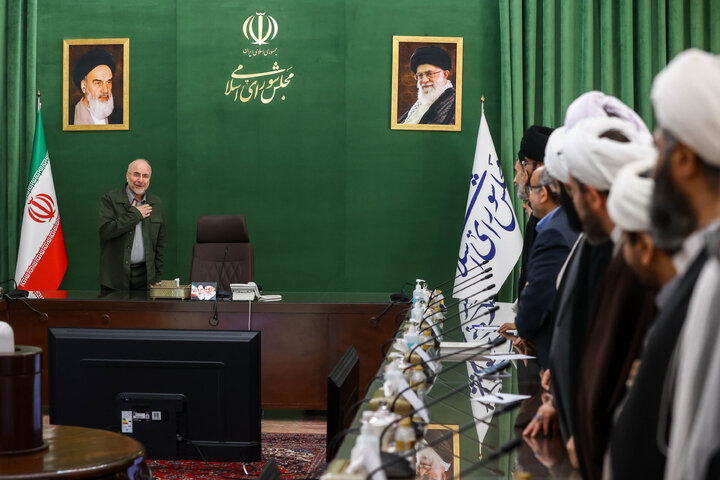 نشست هم اندیشی اساتید و پژوهشگران مرکز تحقیقات اسلامی مجلس با دکتر قالیباف