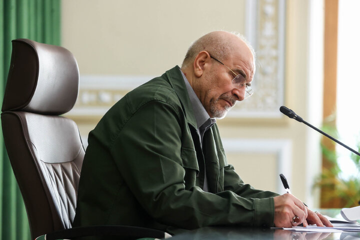 نشست هم اندیشی اساتید و پژوهشگران مرکز تحقیقات اسلامی مجلس با دکتر قالیباف