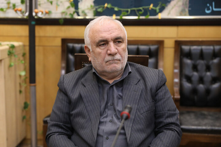 املاک و دارایی‌های بلااستفاده باید به کمک تولید و کسری بودجه بیاید