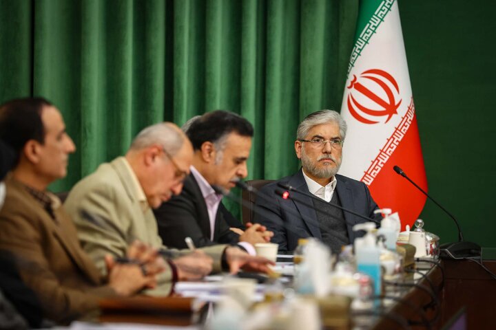 دیدار وزیر علوم و روسای دانشگاه های سراسر کشور با دکتر قالیباف