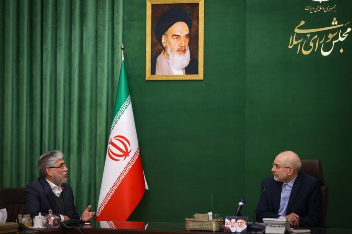 دیدار وزیر علوم و روسای دانشگاه های سراسر کشور با دکتر قالیباف