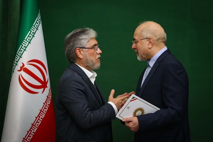 دیدار وزیر علوم و روسای دانشگاه های سراسر کشور با دکتر قالیباف