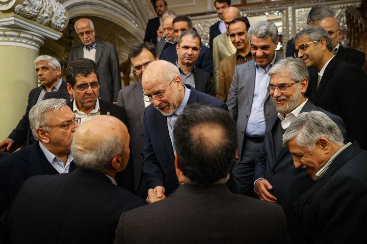 دیدار وزیر علوم و روسای دانشگاه های سراسر کشور با دکتر قالیباف