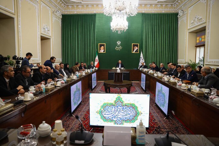 دیدار وزیر علوم و روسای دانشگاه های سراسر کشور با دکتر قالیباف