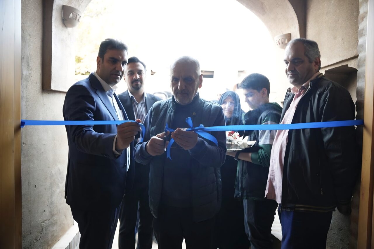 افتتاح اقامتگاه بوم‌گردی شاطر در اردکان/نشست شورای اداری استان یزد با حضور وزیر کشور برگزار شد