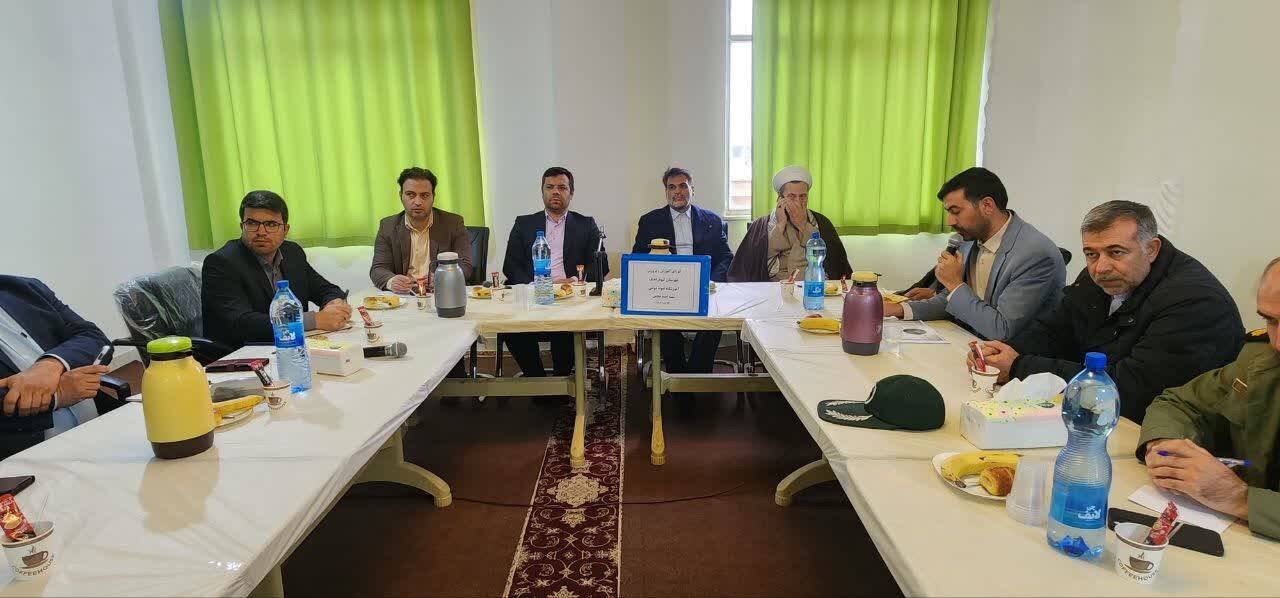 برگزاری جلسه شورای آموزش و پرورش منطقه کبودراهنگ با حضور توسلی/ تاکید بر لزوم انجام مسئولیت‌های اجتماعی شرکت‌ها و واحدهای صنعتی در حوزه آموزش