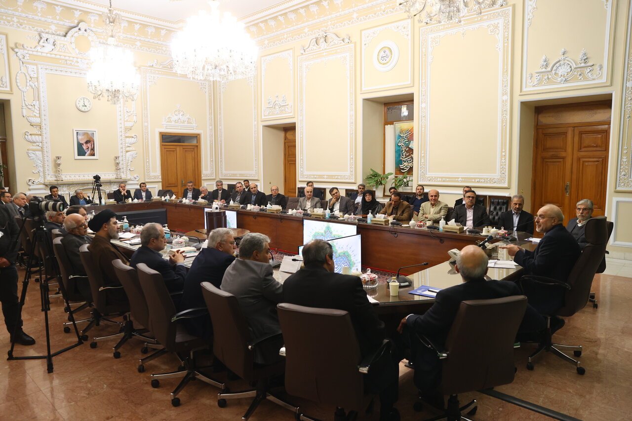 سنجش و پذیرش دانشجو توسط مجلس و دولت شفاف شود