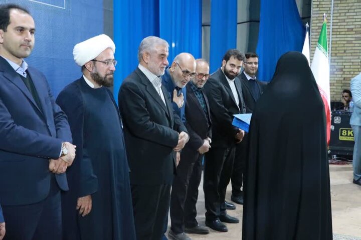 روحیه بسیجی الگوی دانش آموزان برای فتح قله‌های علم است