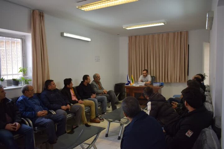 پیگیری مستقیم مشکلات نانوایان خمین/ بیات خواستار بازنگری و اصلاح سهمیه‌ها متناسب با نیاز واقعی شهرستان شد