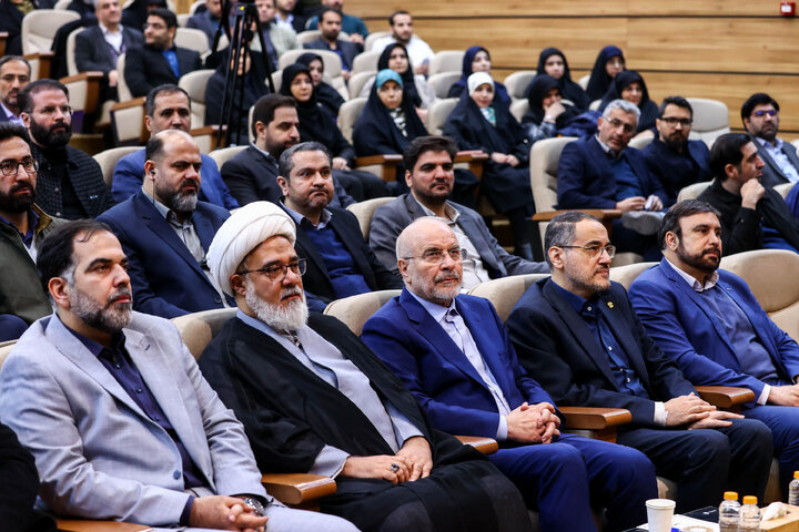 آیین تجلیل از پژوهشگران برتر مرکز پژوهش‌های مجلس با حضور دکتر قالیباف