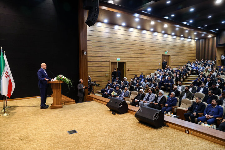 آیین تجلیل از پژوهشگران برتر مرکز پژوهش‌های مجلس با حضور دکتر قالیباف