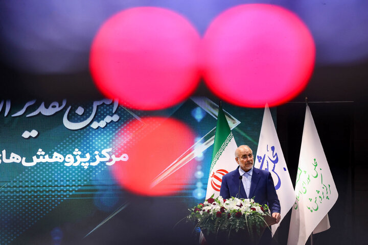 آیین تجلیل از پژوهشگران برتر مرکز پژوهش‌های مجلس با حضور دکتر قالیباف