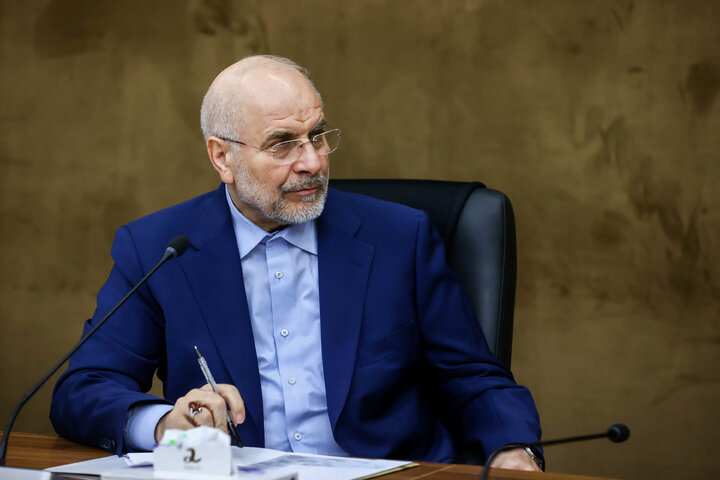 نشست جمعی از مدیران مرکز پژوهش‌های مجلس با دکتر محمدباقر قالیباف رئیس مجلس شورای اسلامی