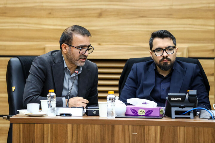 نشست جمعی از مدیران مرکز پژوهش‌های مجلس با دکتر محمدباقر قالیباف رئیس مجلس شورای اسلامی