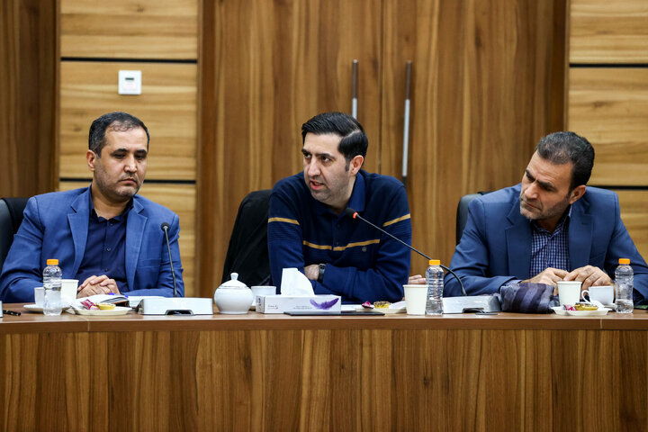 نشست جمعی از مدیران مرکز پژوهش‌های مجلس با دکتر محمدباقر قالیباف رئیس مجلس شورای اسلامی