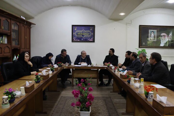 پیگیری مصوبات سفر وزیر کار به مراغه با حضور مدیرعامل املاک تامین اجتماعی