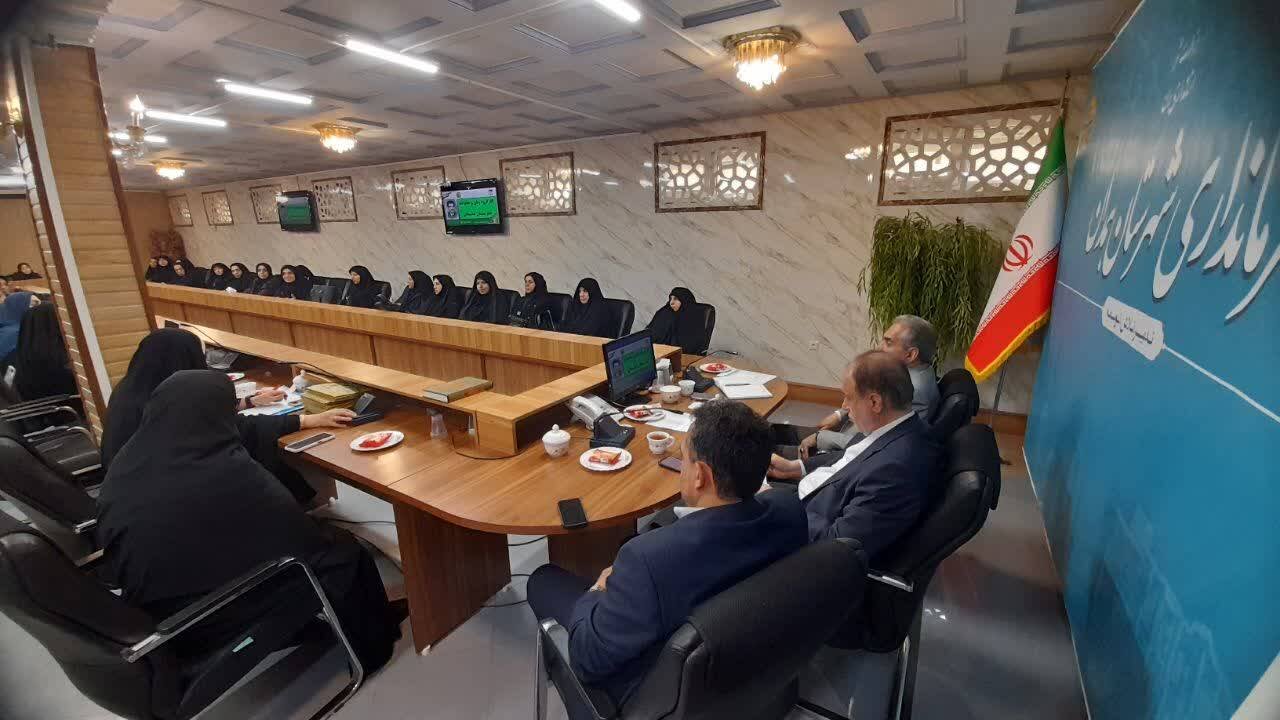 بانوان نقش کلیدی در آرامش خانواده و جامعه دارند